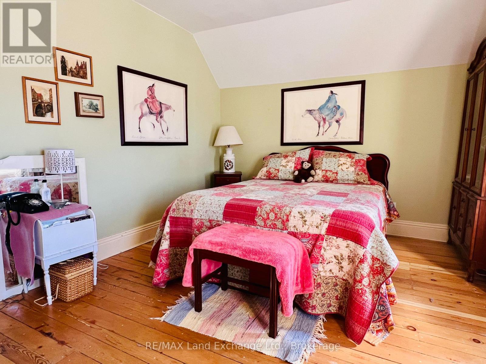 643 Elgin Street, Saugeen Shores, Ontario  N0H 2C0 - Photo 35 - X12011376