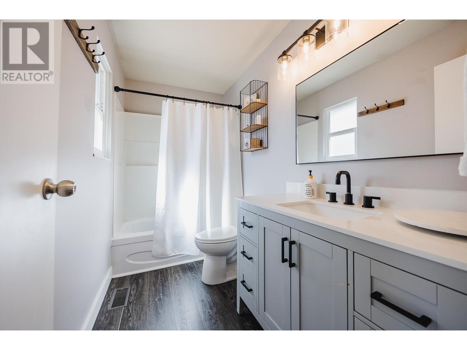 3 20653 Thorne Avenue, Maple Ridge, British Columbia  V2X 8G2 - Photo 32 - R2978136