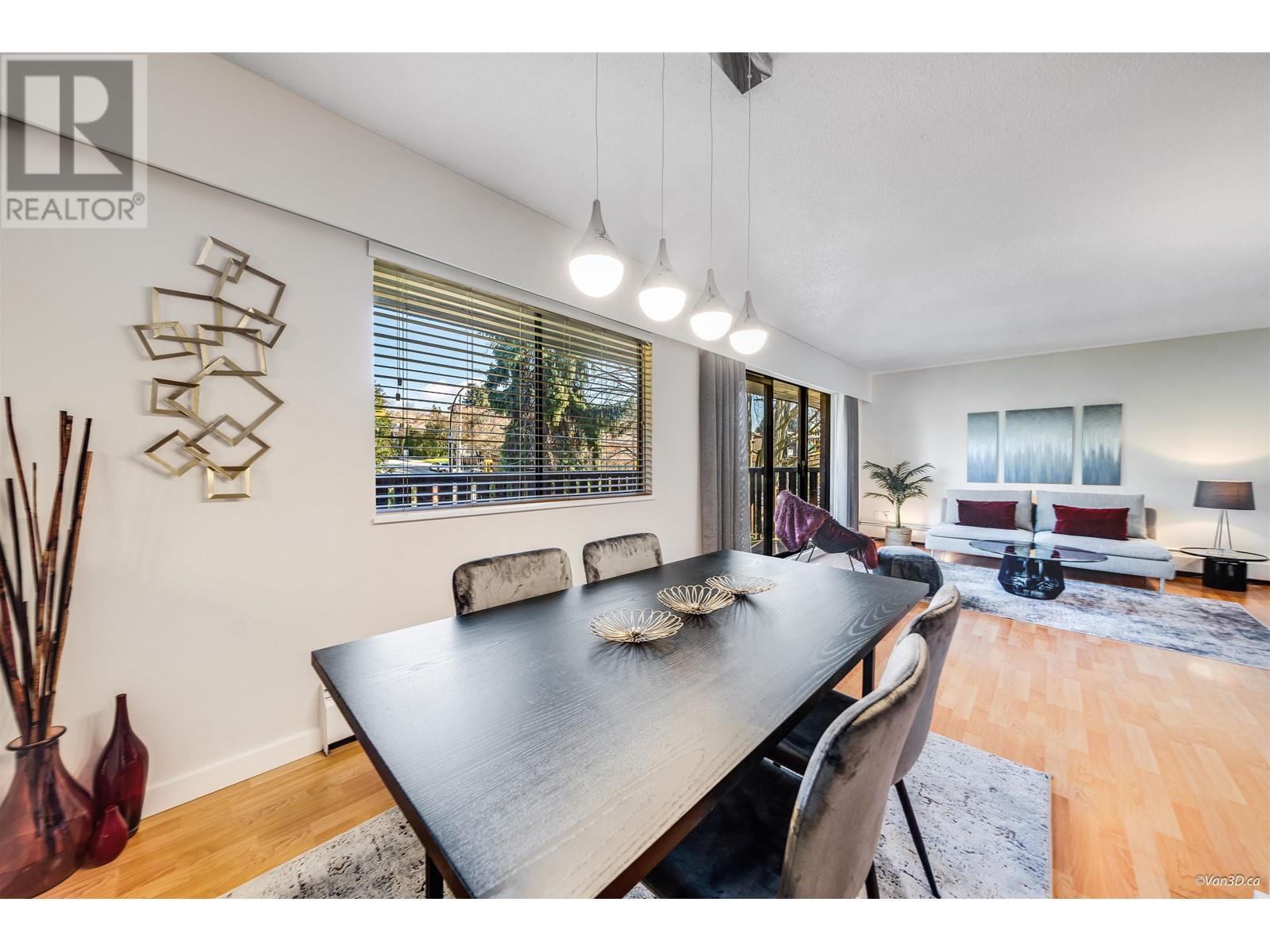311 175 E 4th Street, North Vancouver, British Columbia  V7L 1H8 - Photo 3 - R2979023