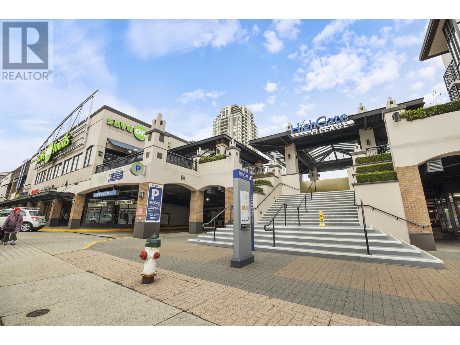 Listing Picture 38 of 40 : 1006 6622 SOUTHOAKS CRESCENT, Burnaby / 本拿比 - 魯藝地產 Yvonne Lu Group - MLS Medallion Club Member