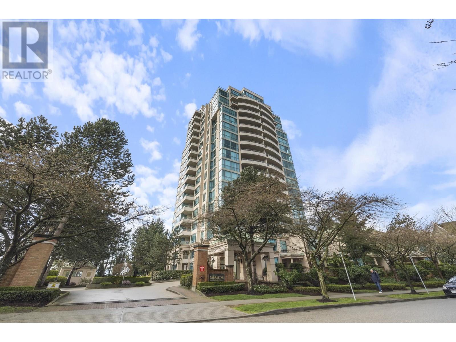 Listing Picture 2 of 40 : 1006 6622 SOUTHOAKS CRESCENT, Burnaby / 本拿比 - 魯藝地產 Yvonne Lu Group - MLS Medallion Club Member