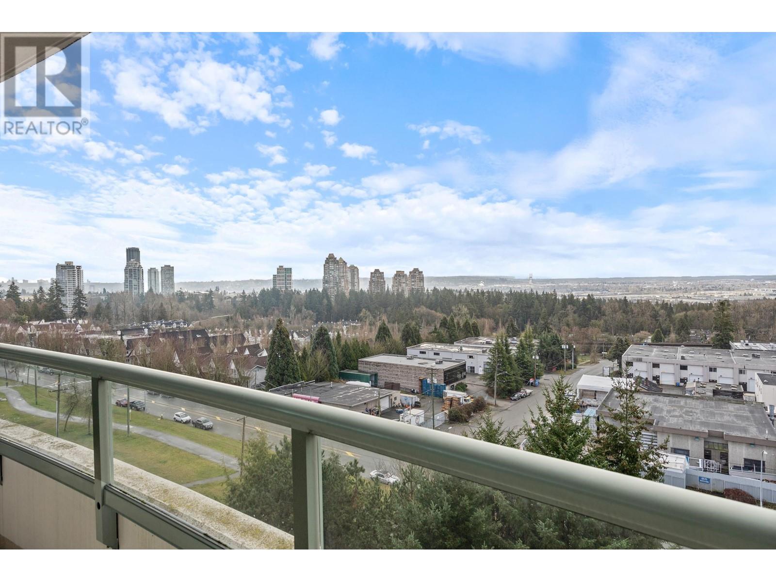 Listing Picture 30 of 40 : 1006 6622 SOUTHOAKS CRESCENT, Burnaby / 本拿比 - 魯藝地產 Yvonne Lu Group - MLS Medallion Club Member