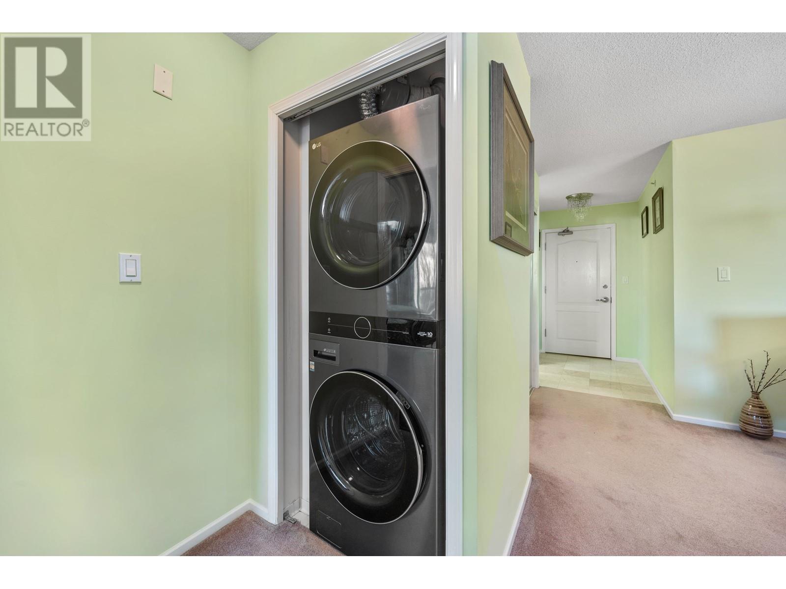 Listing Picture 29 of 40 : 1006 6622 SOUTHOAKS CRESCENT, Burnaby / 本拿比 - 魯藝地產 Yvonne Lu Group - MLS Medallion Club Member