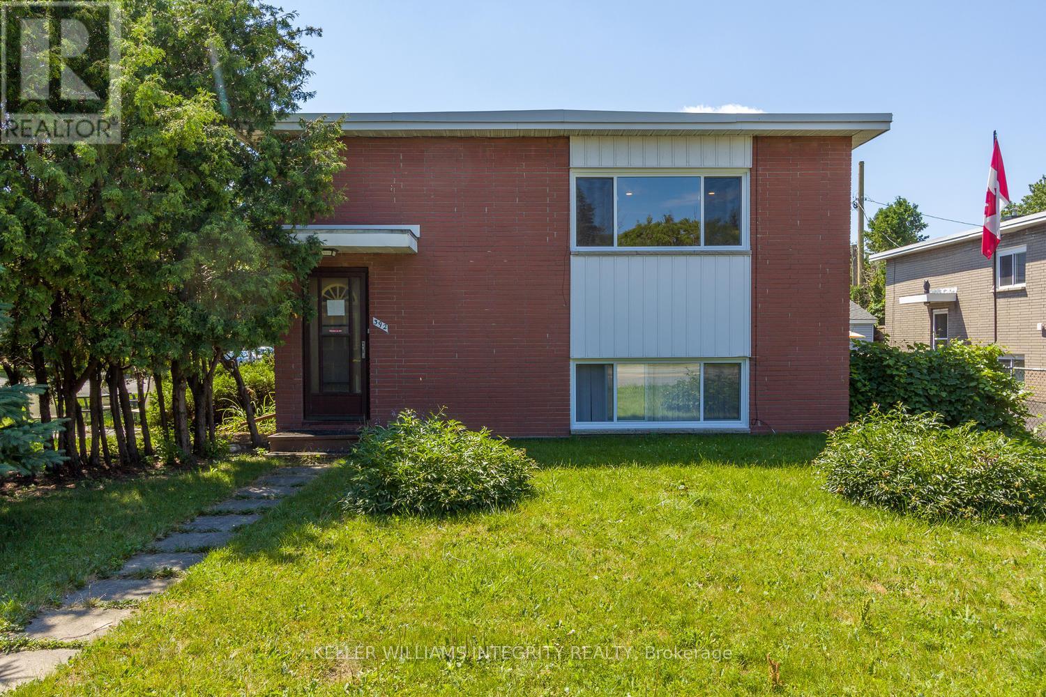 392 TREMBLAY ROAD, Ottawa, Ontario