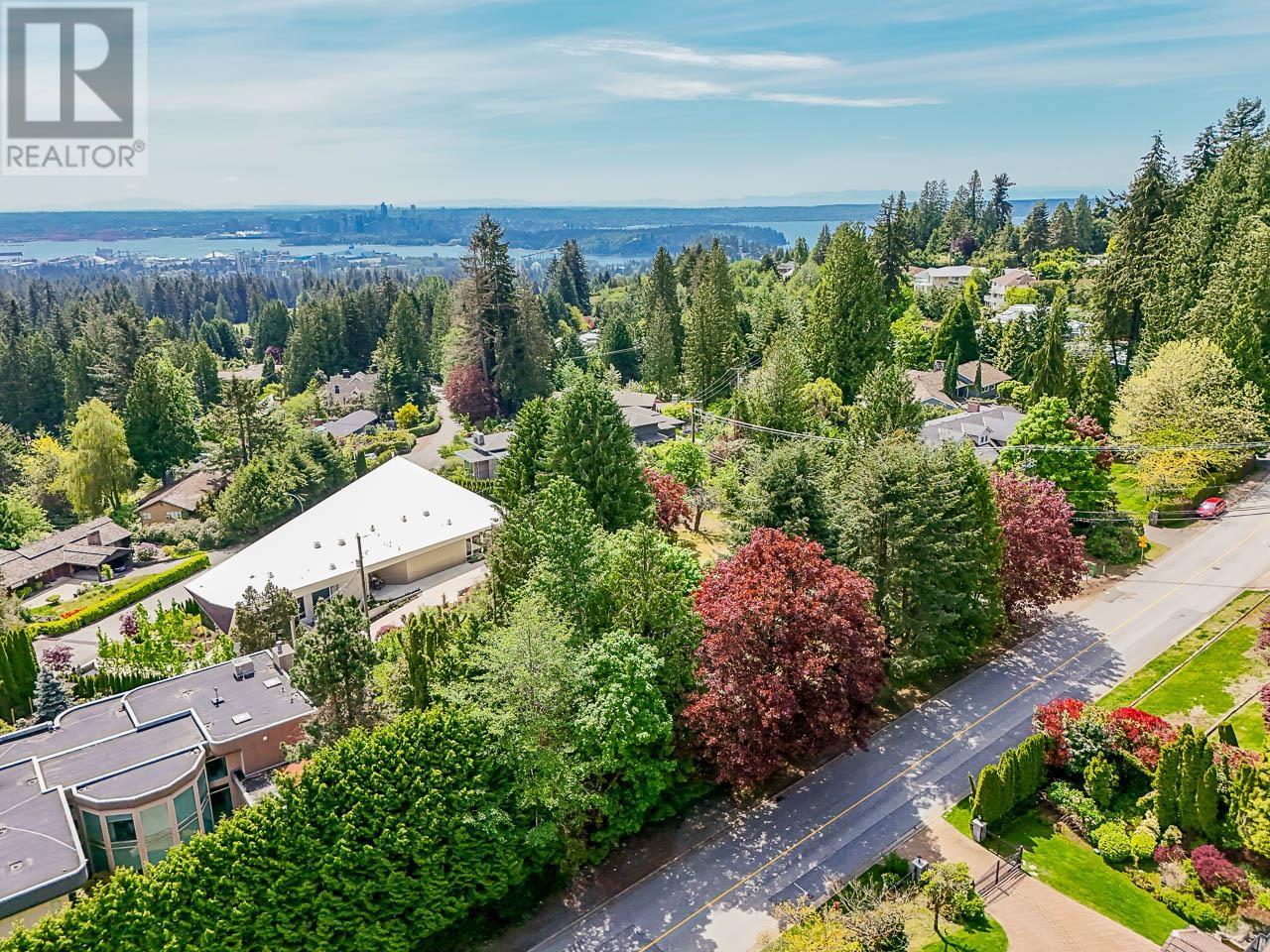 750 Kenwood Road, West Vancouver, British Columbia  V7S 1S9 - Photo 4 - R2979184