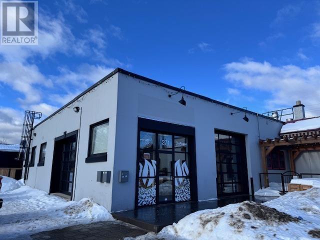 271 BAY ST, THUNDER BAY, Ontario