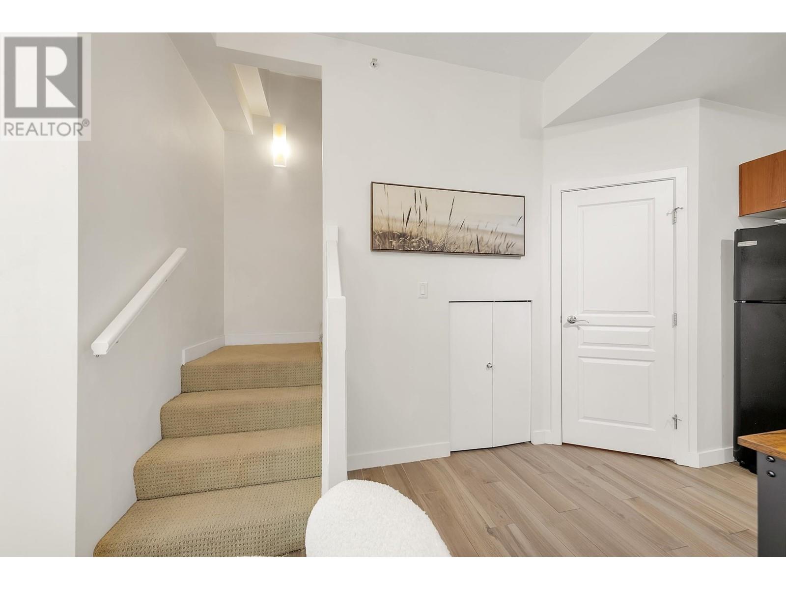 1479 E King Edward Avenue, Vancouver, British Columbia  V5N 5Z4 - Photo 11 - R2979136