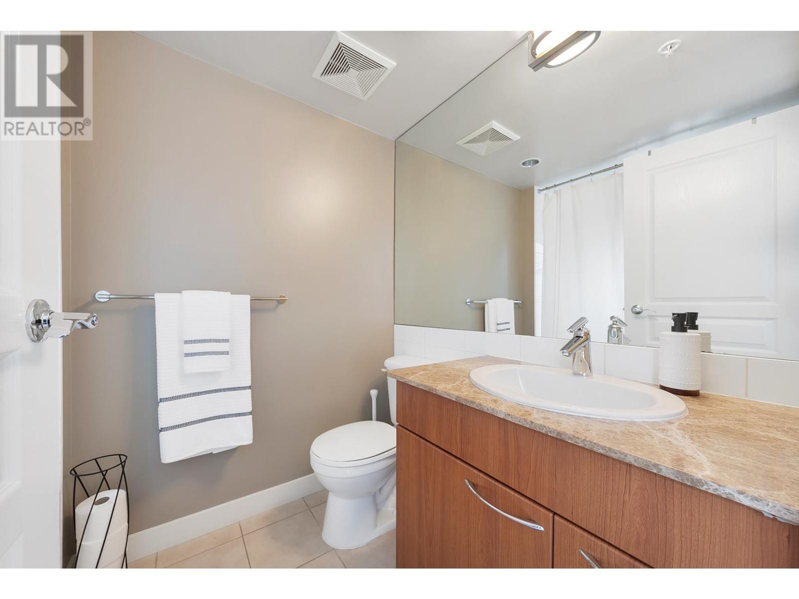1479 E King Edward Avenue, Vancouver, British Columbia  V5N 5Z4 - Photo 16 - R2979136