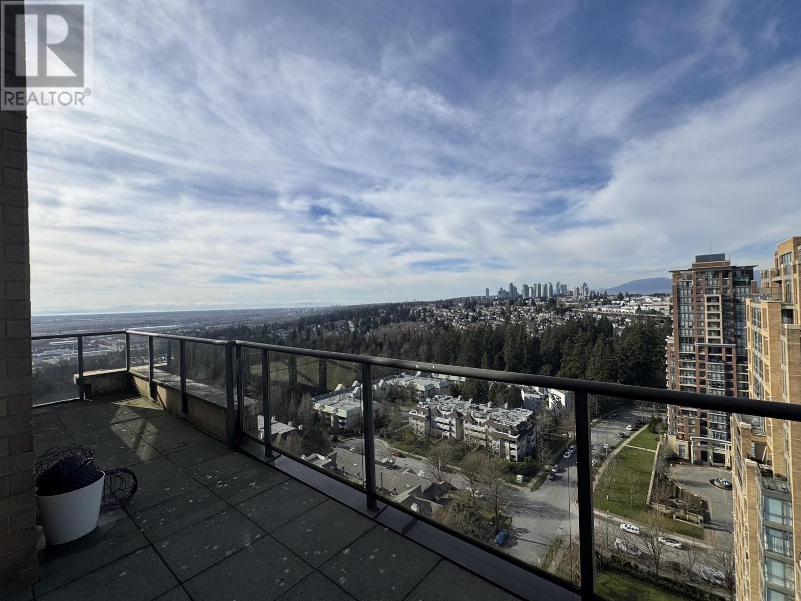 2102 7388 Sandborne Avenue, Burnaby, British Columbia  V3N 5C4 - Photo 6 - R2979160