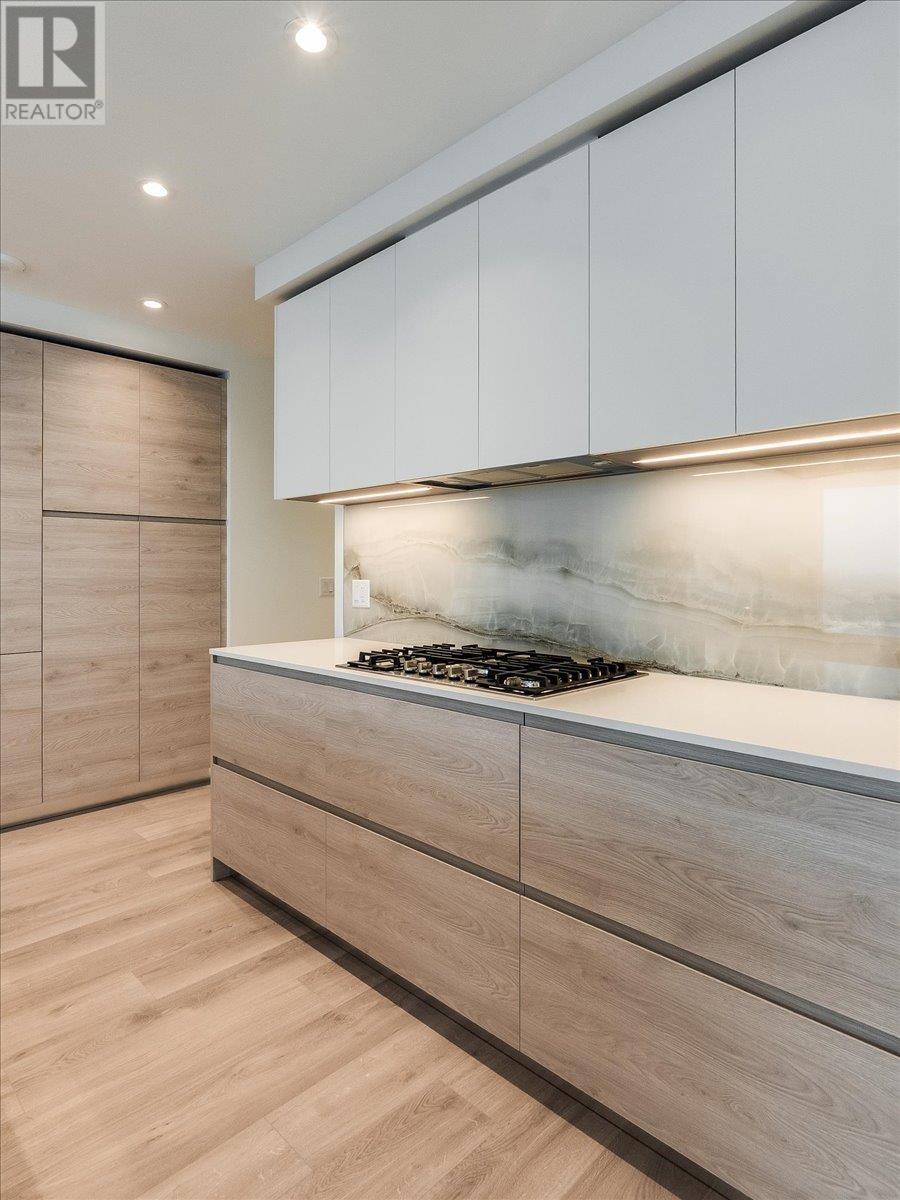 3308 660 Quayside Drive, New Westminster, British Columbia  V3M 0P2 - Photo 8 - R2979186