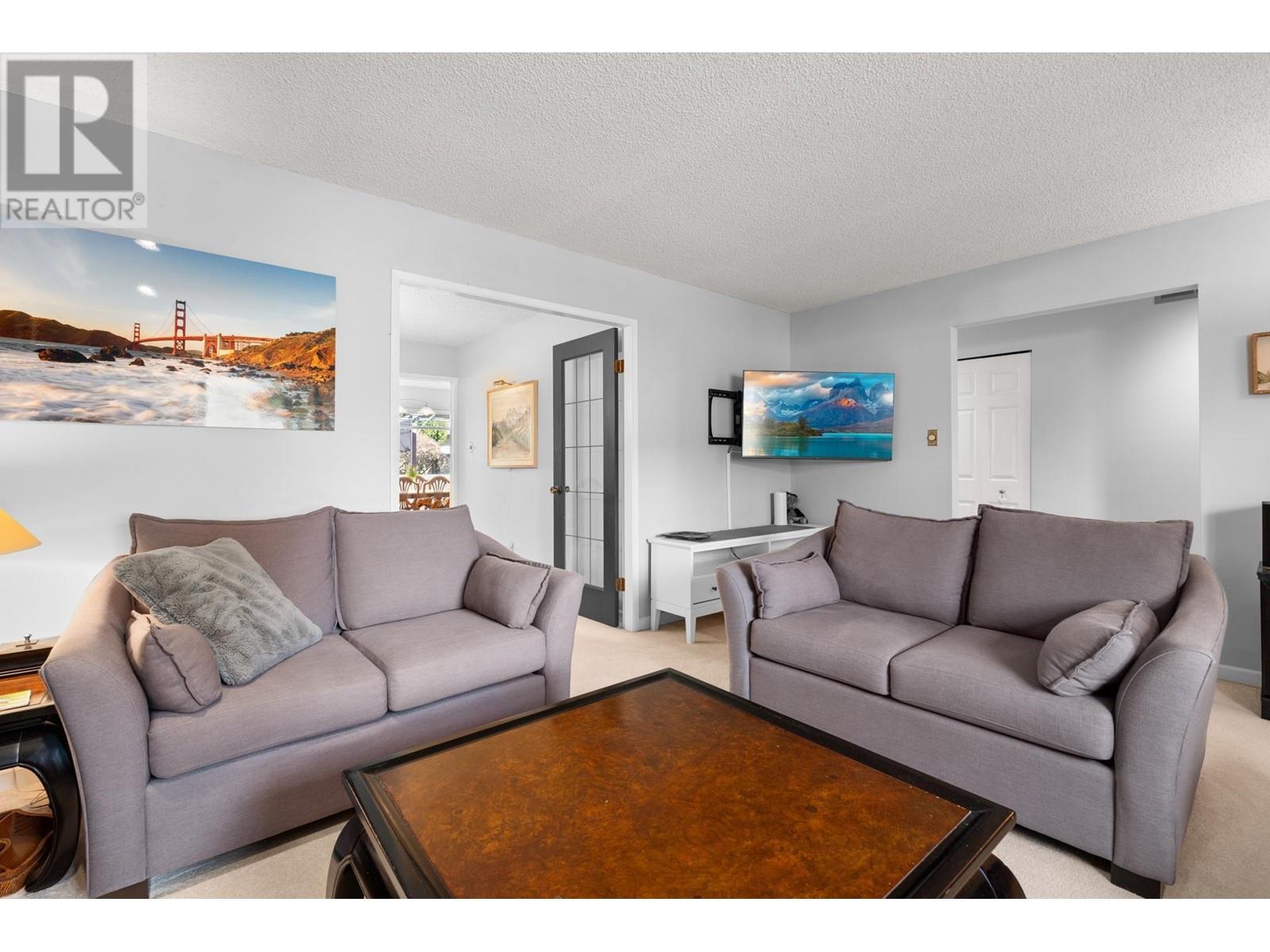 6200 Garnet Drive, Richmond, British Columbia  V7C 5B5 - Photo 8 - R2979171
