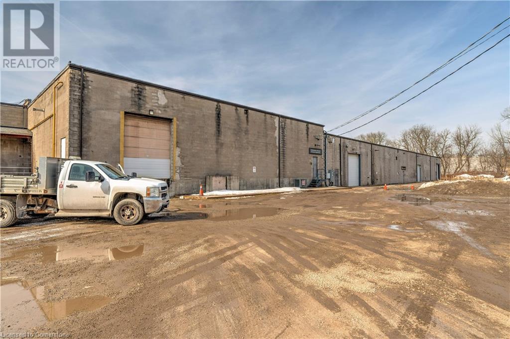 111 SHERWOOD Drive Unit# 31, Brantford, Ontario