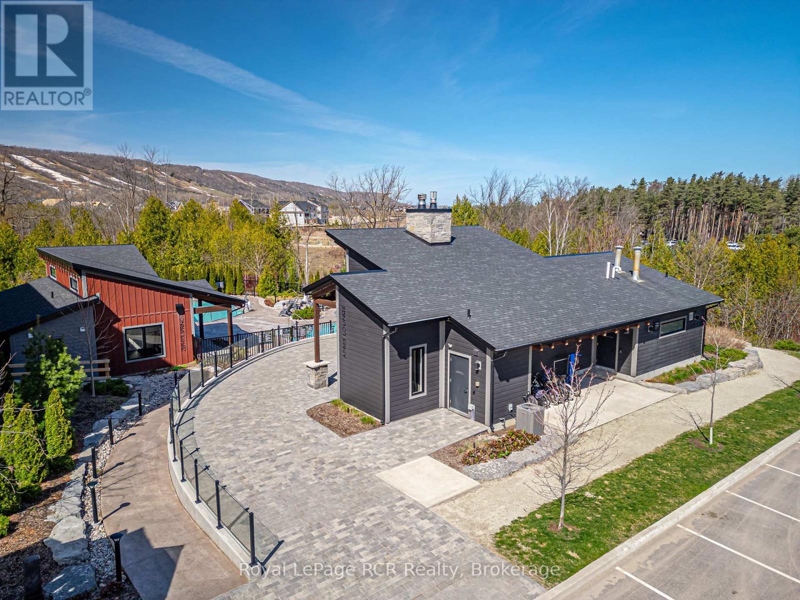305 - 12 Beckwith Lane, Blue Mountains, Ontario  L9Y 0A4 - Photo 27 - X12026628