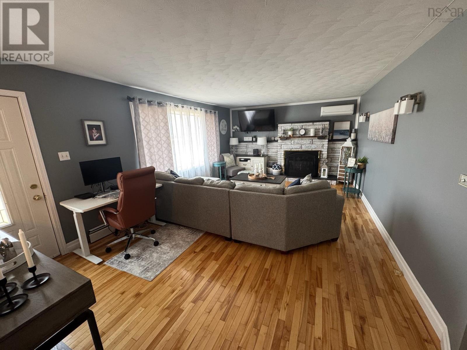 389 Highway 320, Louisdale, Nova Scotia  B0E 1V0 - Photo 11 - 202505203