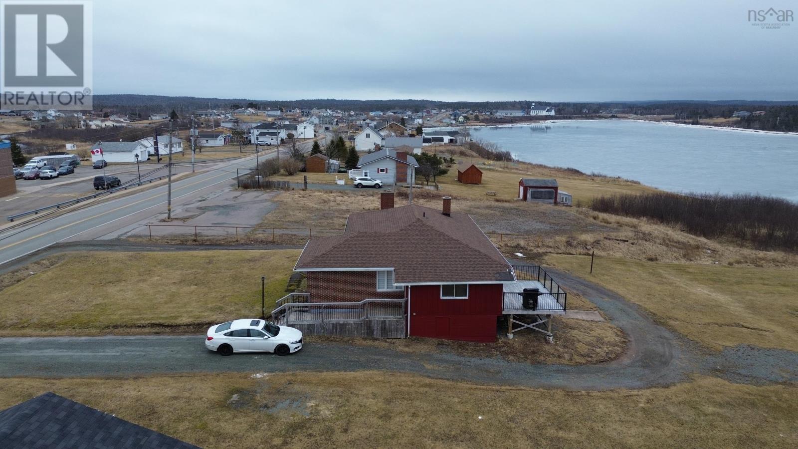 389 Highway 320, Louisdale, Nova Scotia  B0E 1V0 - Photo 3 - 202505203
