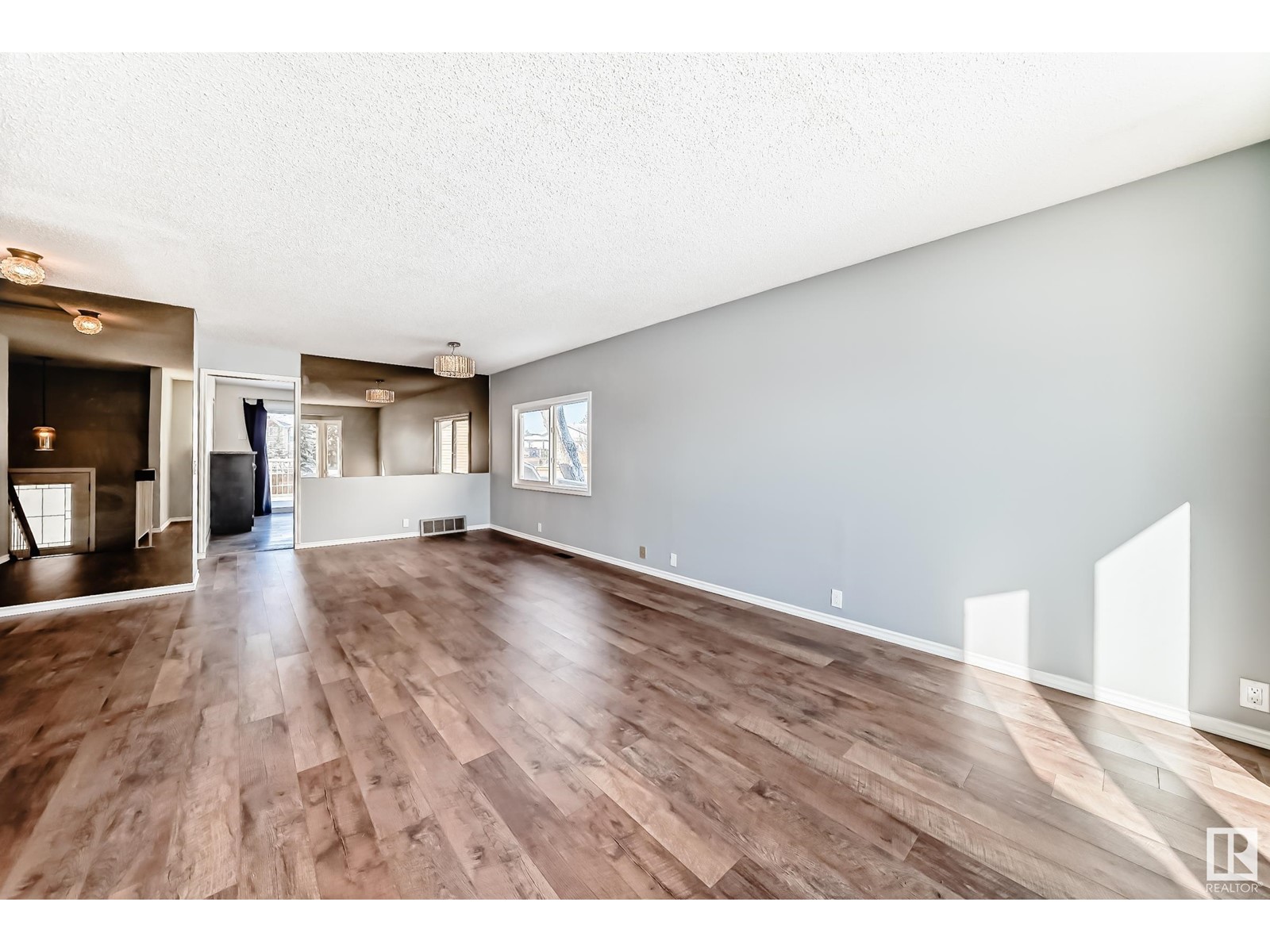 10458 14 Av Nw, Edmonton, Alberta  T6J 5S9 - Photo 17 - E4426239