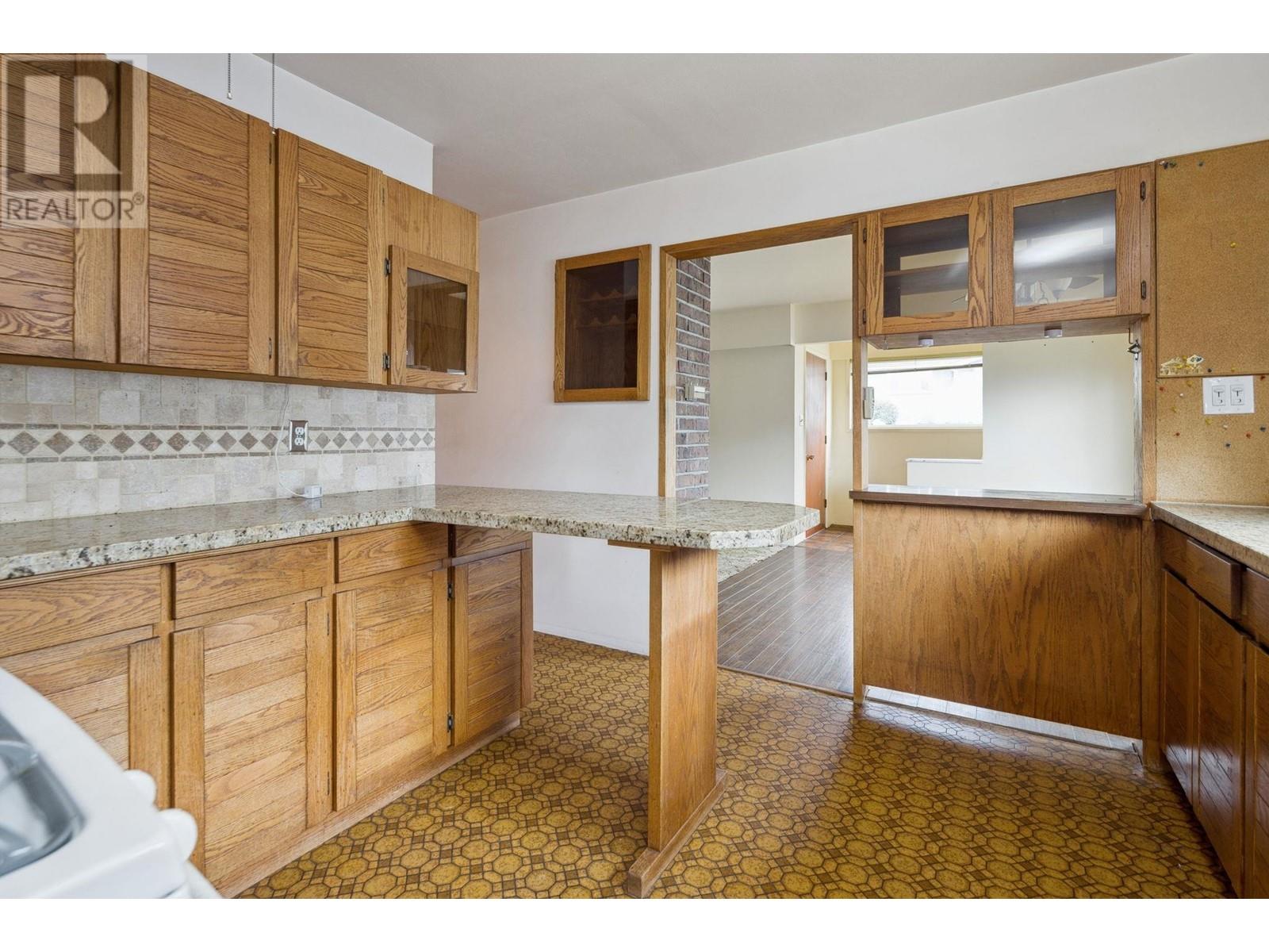 448 Fader Street, New Westminster, British Columbia  V3L 3T3 - Photo 17 - R2977655