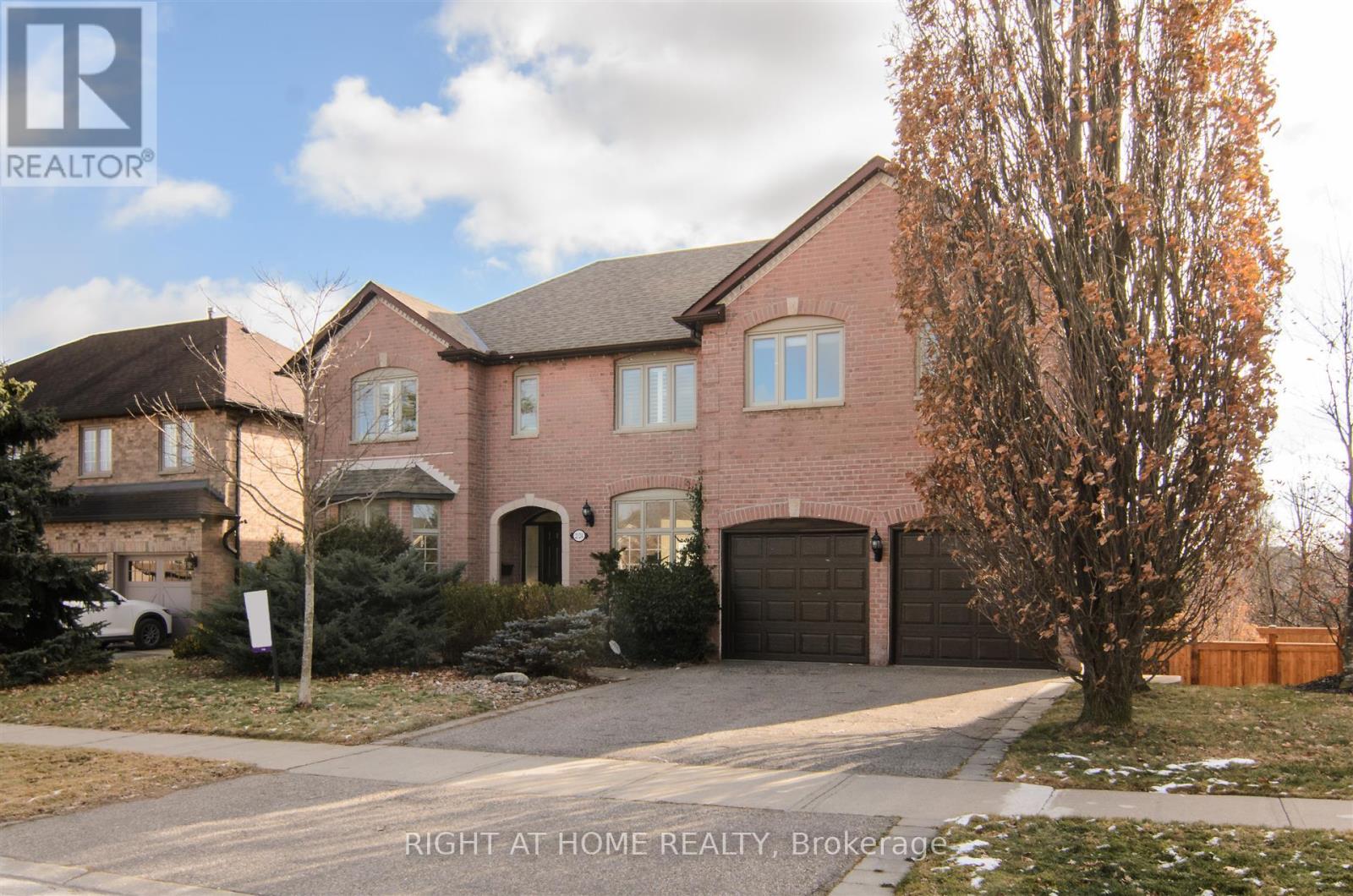 Property at 2124 NIPIGON DRIVE image 1