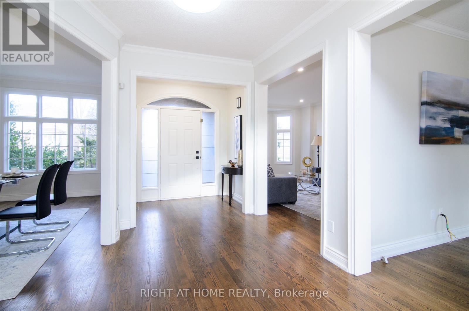 Property at 2124 NIPIGON DRIVE image 3