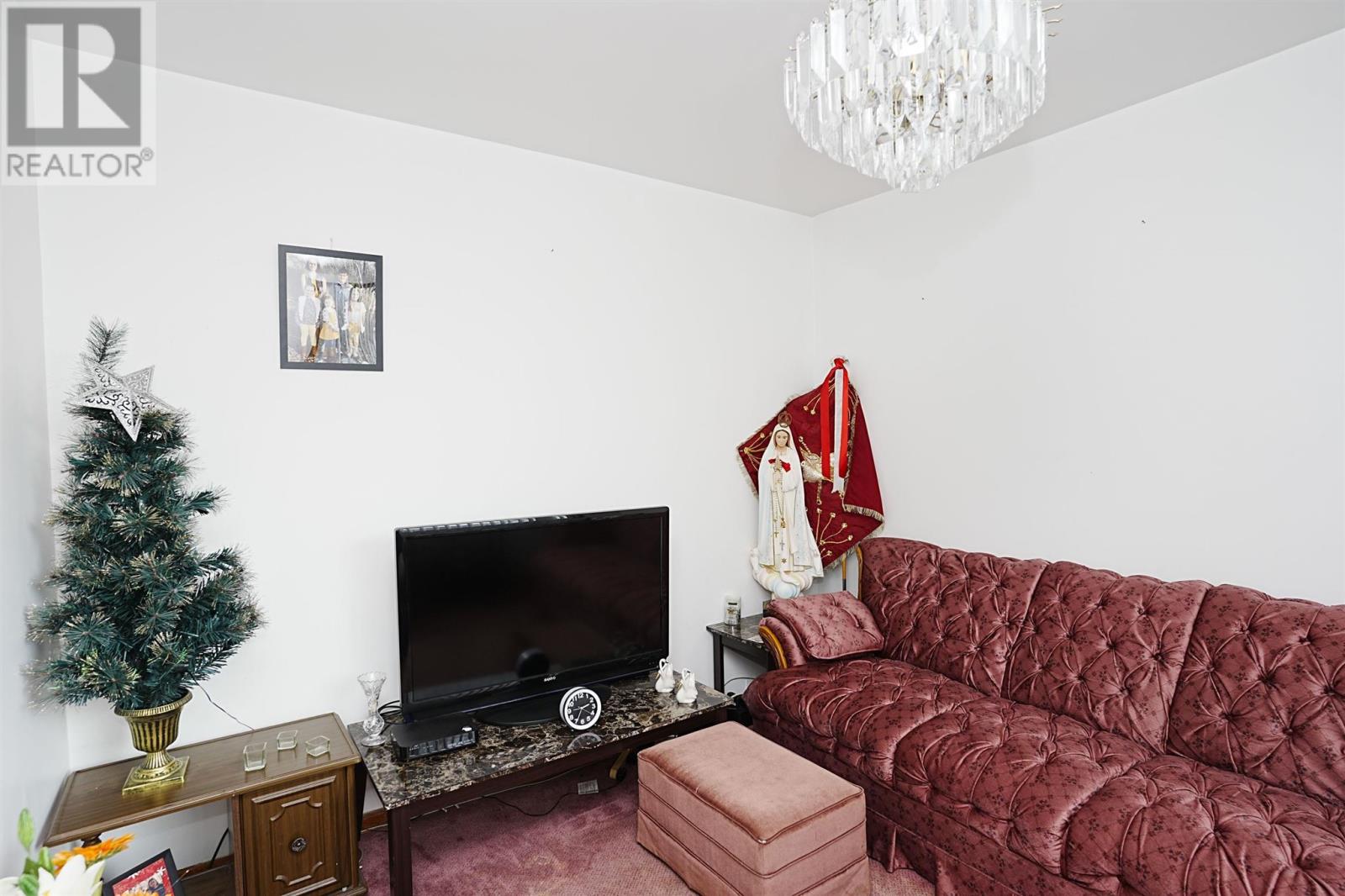 338 Bay St, Thunder Bay, Ontario  P7B 1S3 - Photo 2 - TB250463