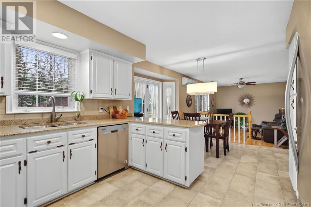 176 Crestwood Drive, Moncton, New Brunswick  E1C 9P1 - Photo 9 - NB114361
