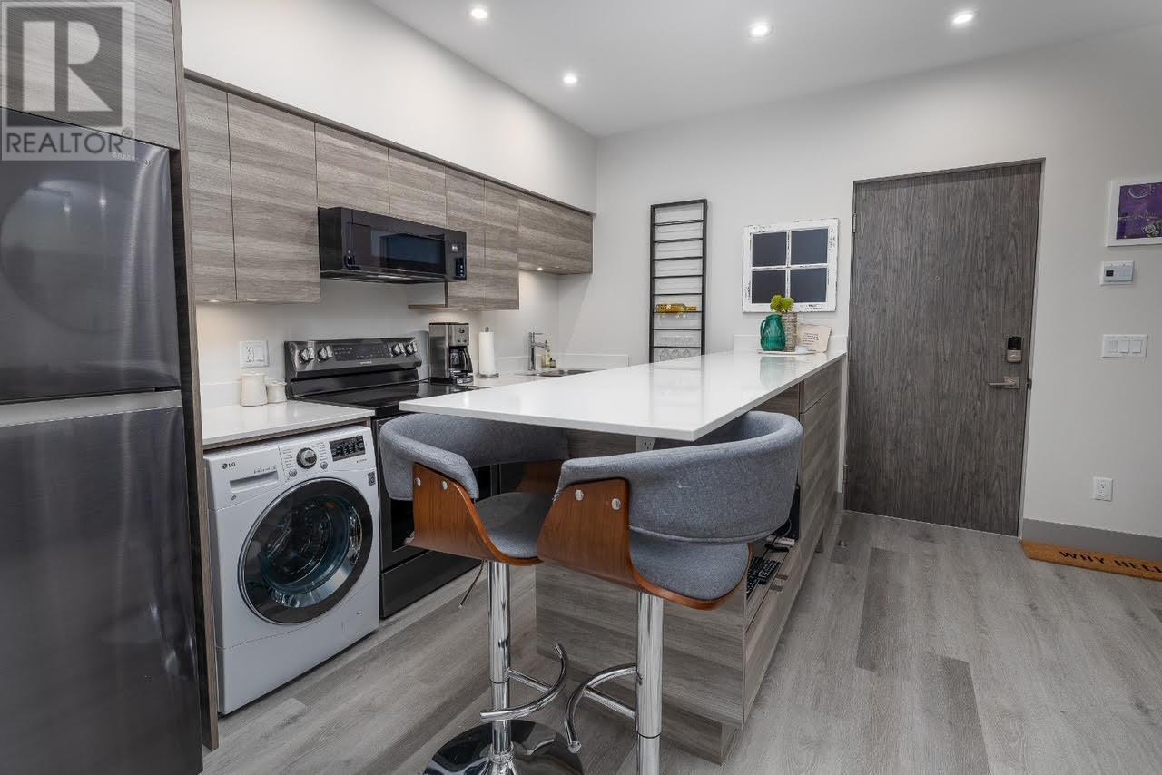 2555 Lakeshore Road Unit# 403, Vernon, British Columbia  V1H 0A4 - Photo 6 - 10339520