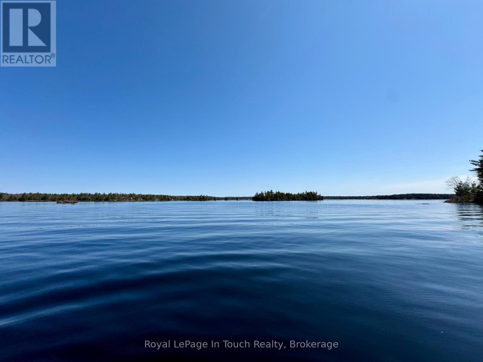 1958 Six Mile Lake Shore, Georgian Bay, Ontario  L0K 1S0 - Photo 4 - X12026725