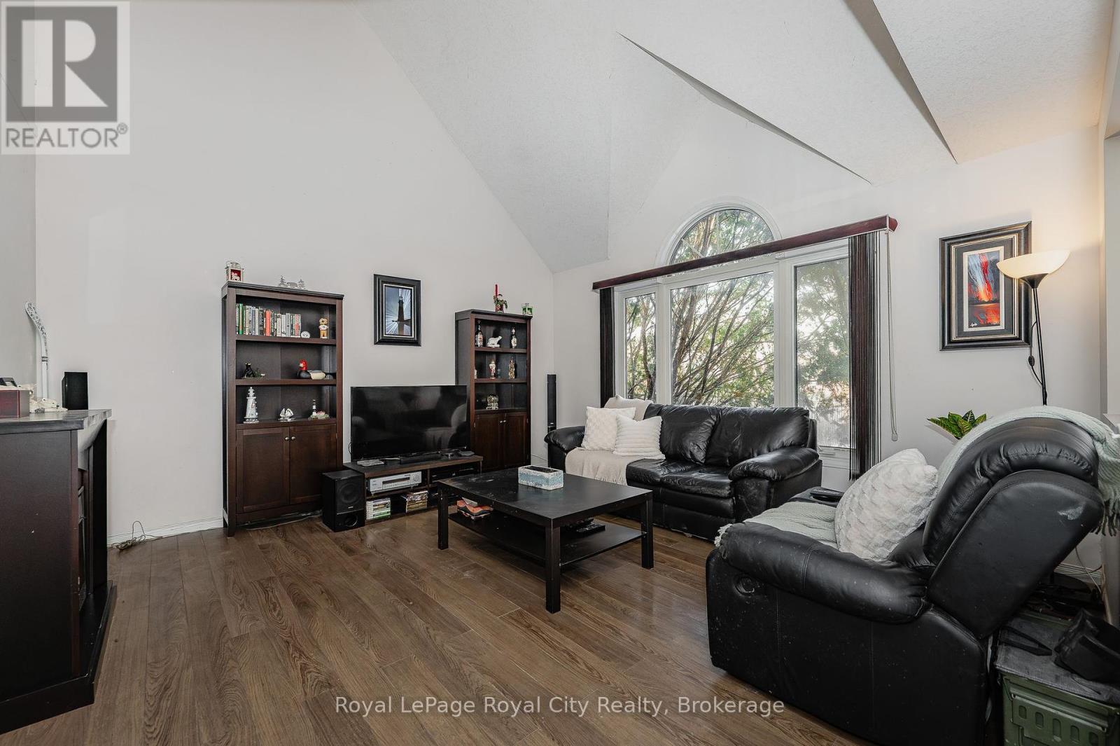 15 Camm Crescent, Guelph, Ontario  N1L 1J9 - Photo 6 - X12026790