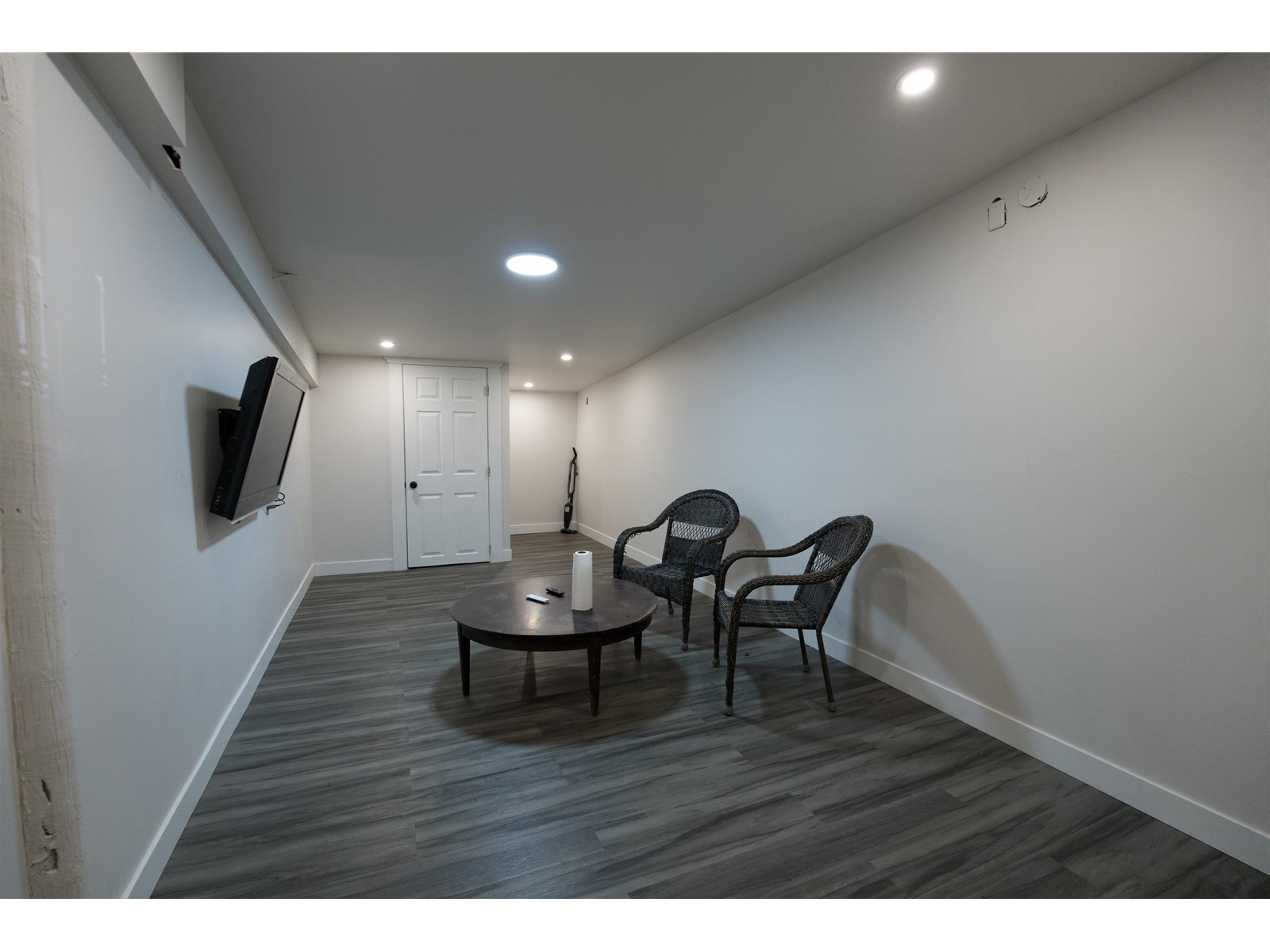 31695 South Fraser Way, Abbotsford, British Columbia  V2T 1V1 - Photo 12 - C8067622
