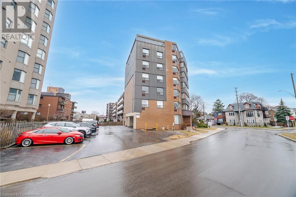 166 Mountain Park Avenue Unit# 201, Hamilton, Ontario  L8V 1A1 - Photo 39 - 40707283