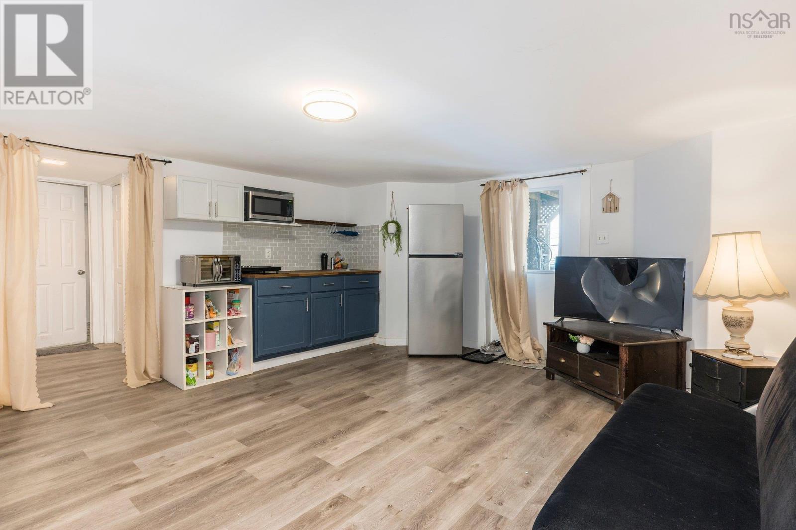 2 Torrington Drive, Halifax, Nova Scotia  B3M 1Y2 - Photo 29 - 202505207