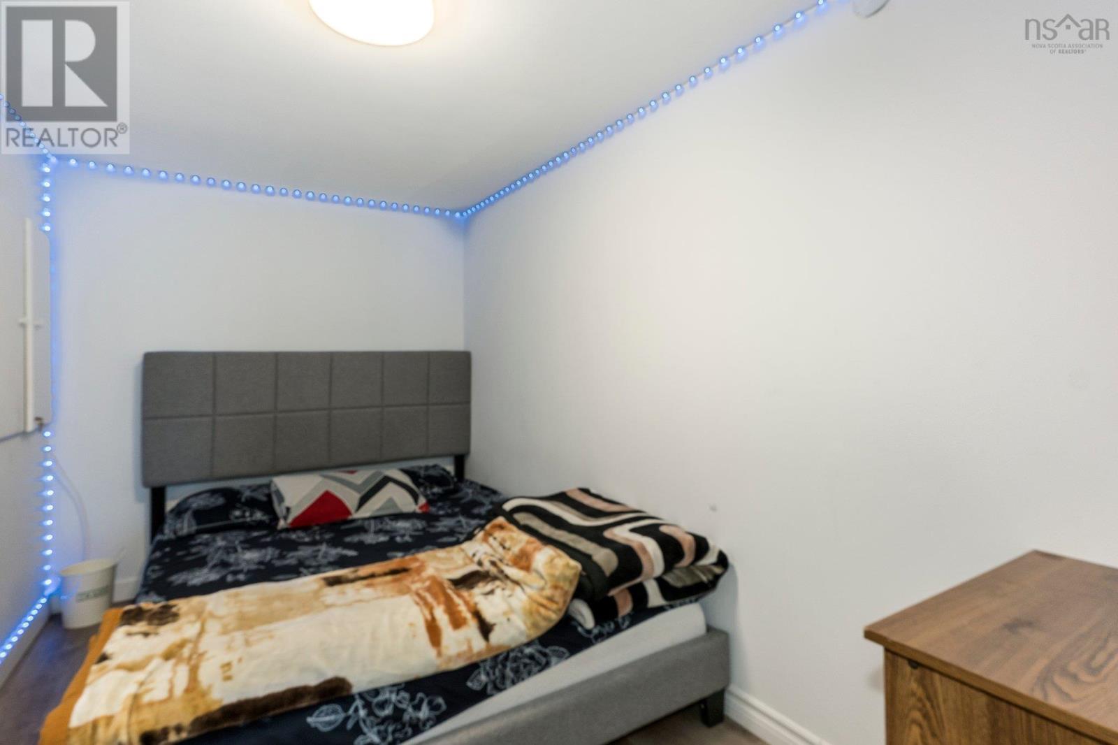 2 Torrington Drive, Halifax, Nova Scotia  B3M 1Y2 - Photo 34 - 202505207