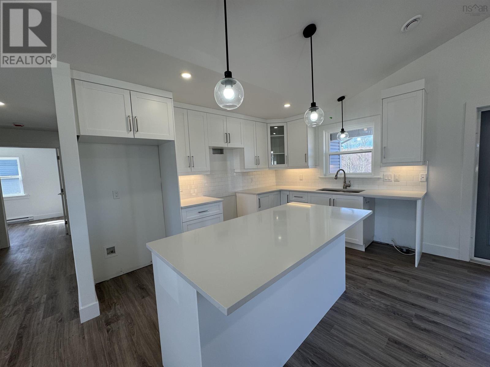 88 Thistle Street, Falmouth, Nova Scotia  B0N 2T0 - Photo 4 - 202408481