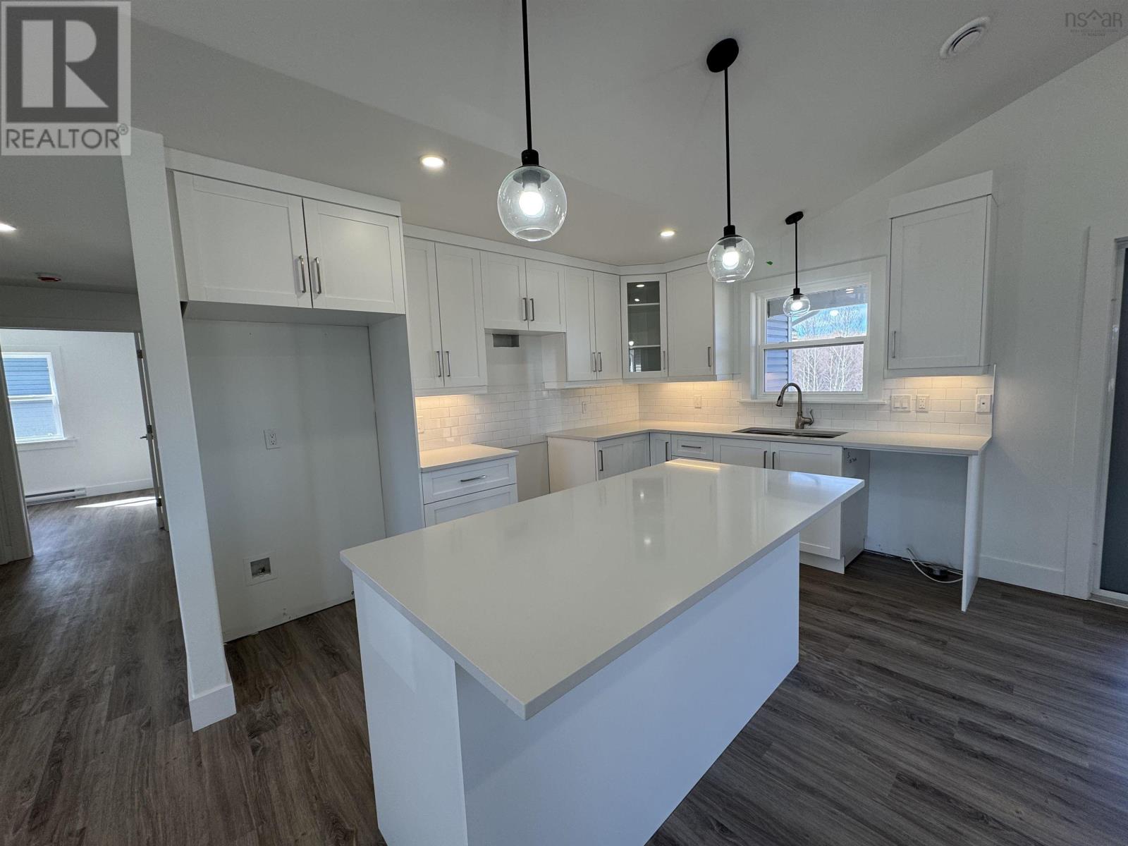 88 Thistle Street, Falmouth, Nova Scotia  B0N 2T0 - Photo 6 - 202408481