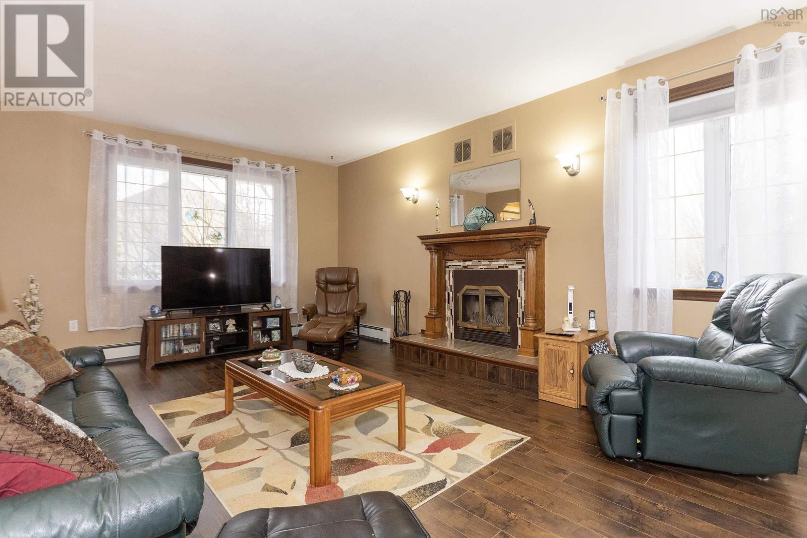 6 Arlington Avenue, Amherst, Nova Scotia  B4H 2S7 - Photo 12 - 202505209