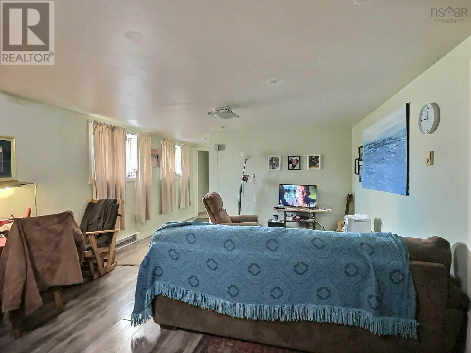 951 Highway 2, Five Islands, Nova Scotia  B0M 1K0 - Photo 10 - 202505210