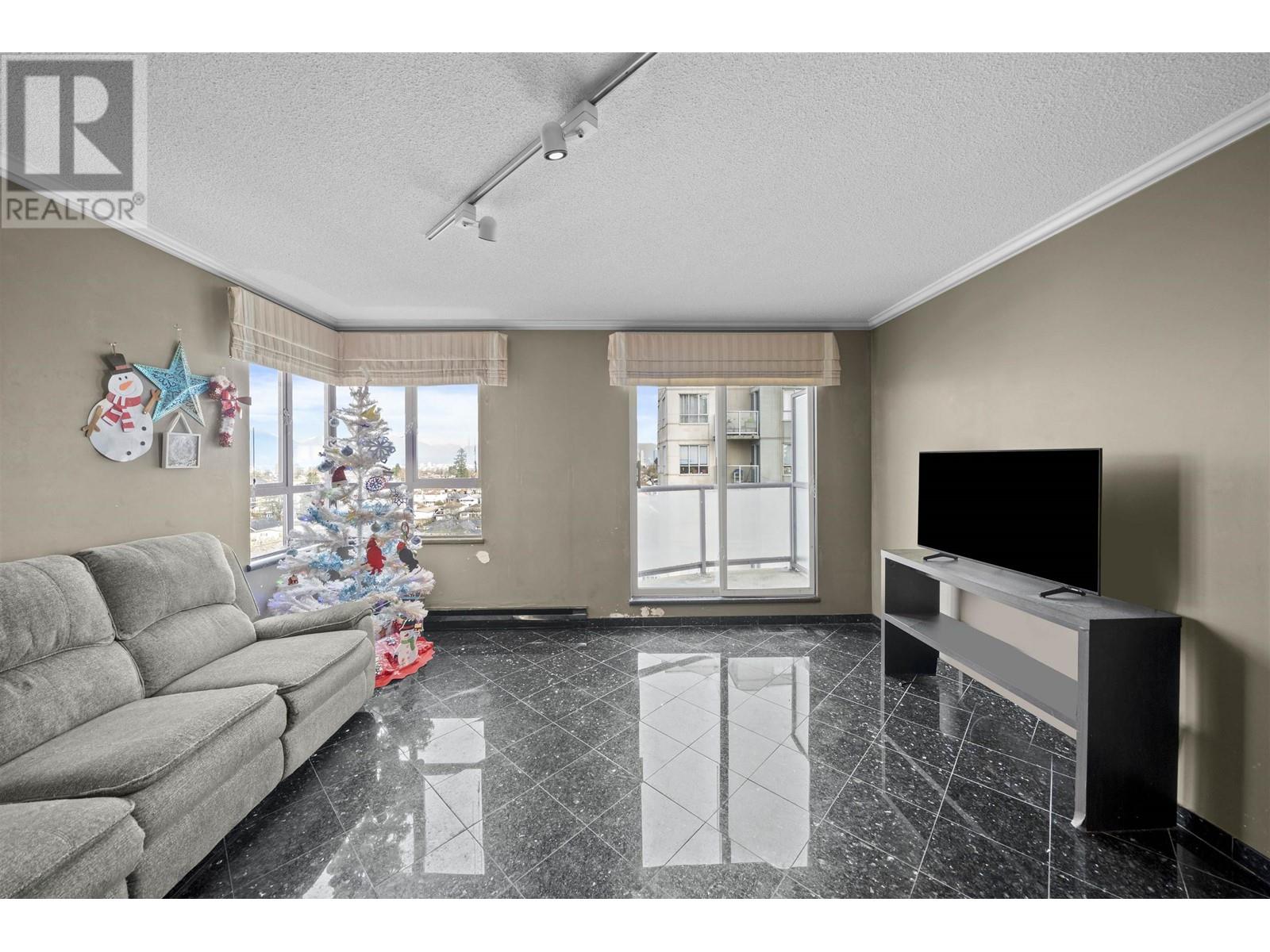 1109 3455 ASCOT PLACE, vancouver, British Columbia