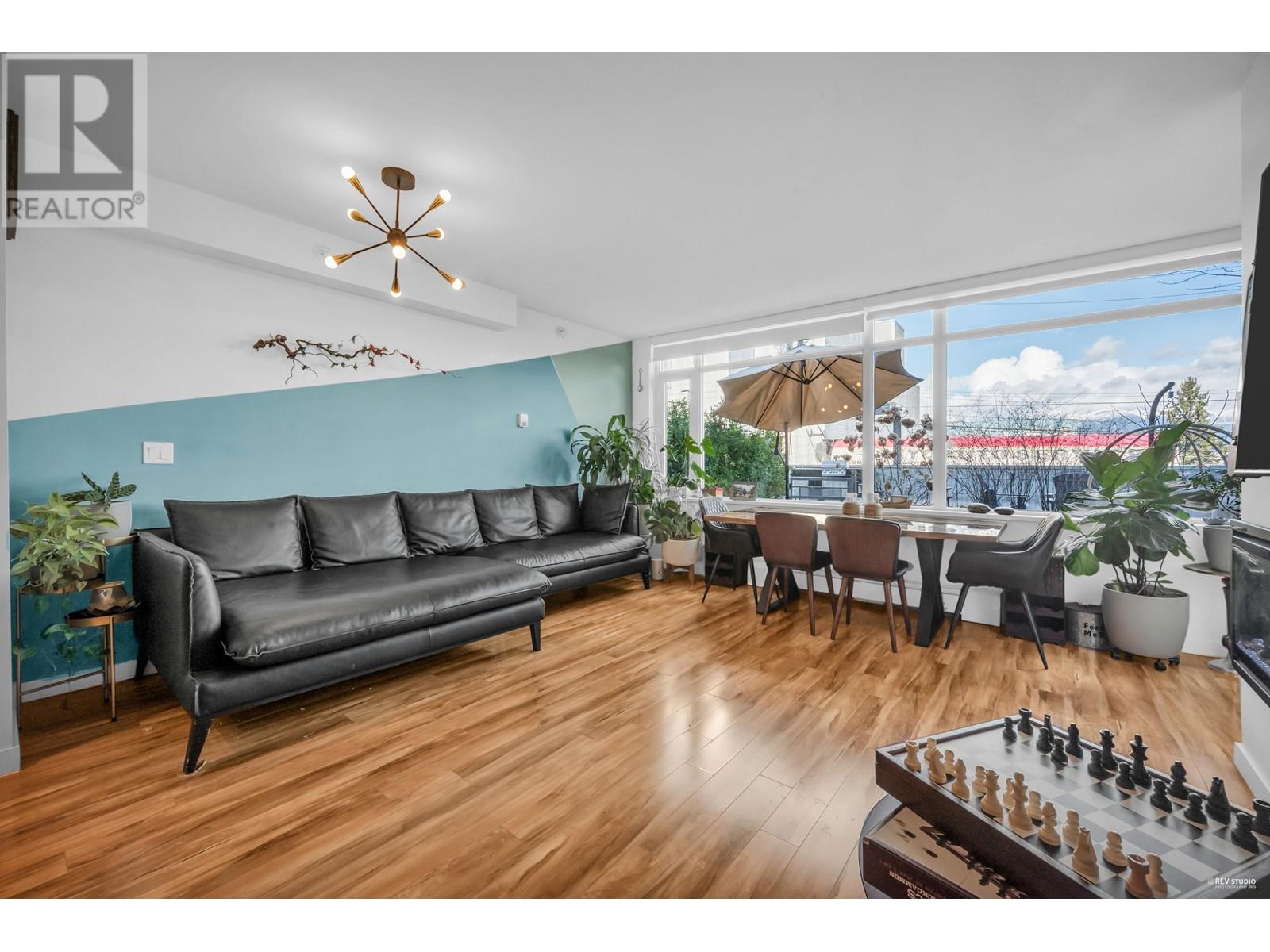 219 289 E 6th Avenue, Vancouver, British Columbia  V5T 0E9 - Photo 3 - R2979207