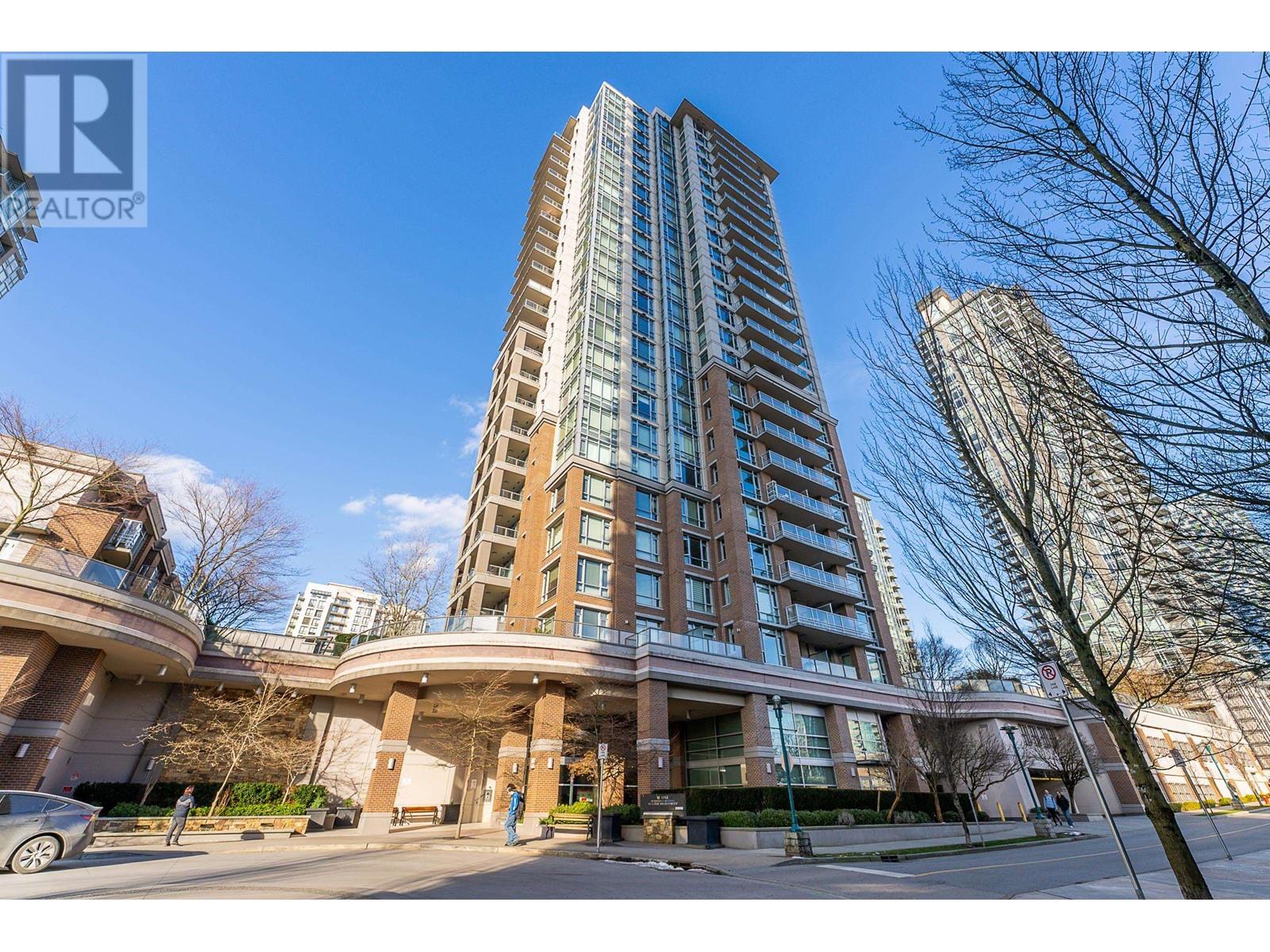 2001 1155 The High Street, Coquitlam, British Columbia  V3B 7W4 - Photo 1 - R2979215