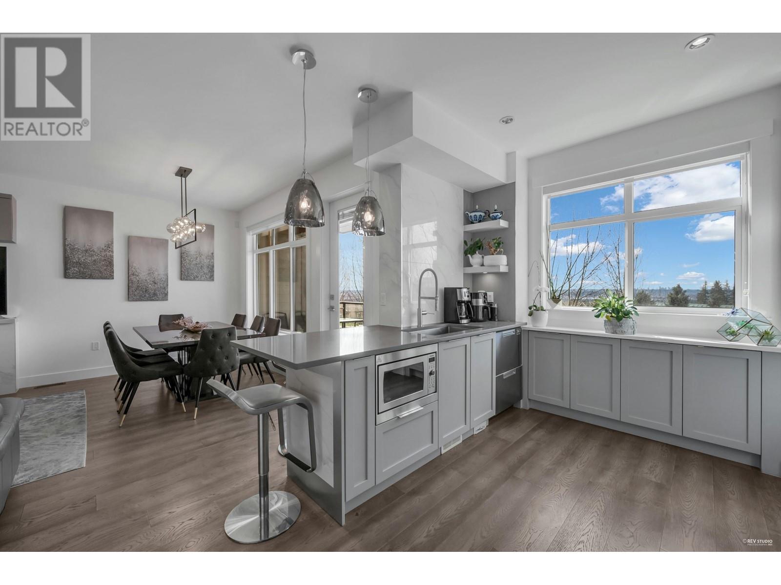 3 3535 Princeton Avenue, Coquitlam, British Columbia  V3E 0P1 - Photo 11 - R2979219