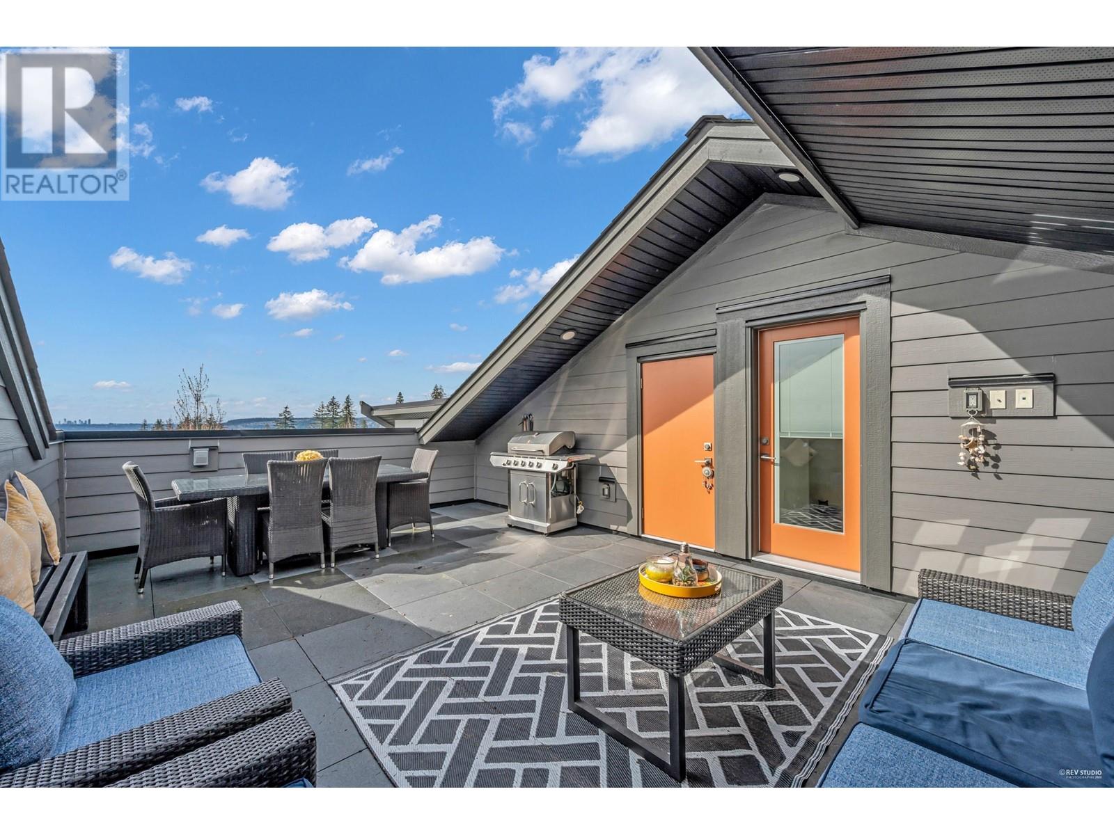 3 3535 Princeton Avenue, Coquitlam, British Columbia  V3E 0P1 - Photo 33 - R2979219