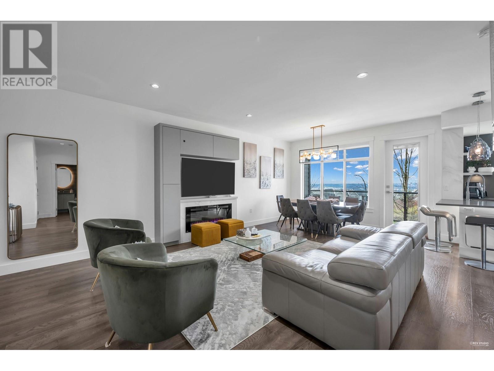 3 3535 Princeton Avenue, Coquitlam, British Columbia  V3E 0P1 - Photo 5 - R2979219