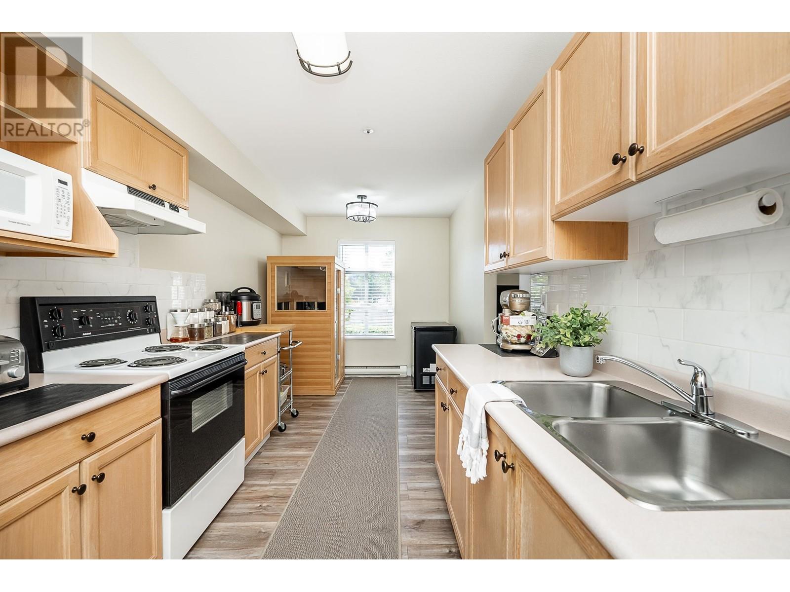 102 2285 Welcher Avenue, Port Coquitlam, British Columbia  V3C 1X2 - Photo 6 - R2979224