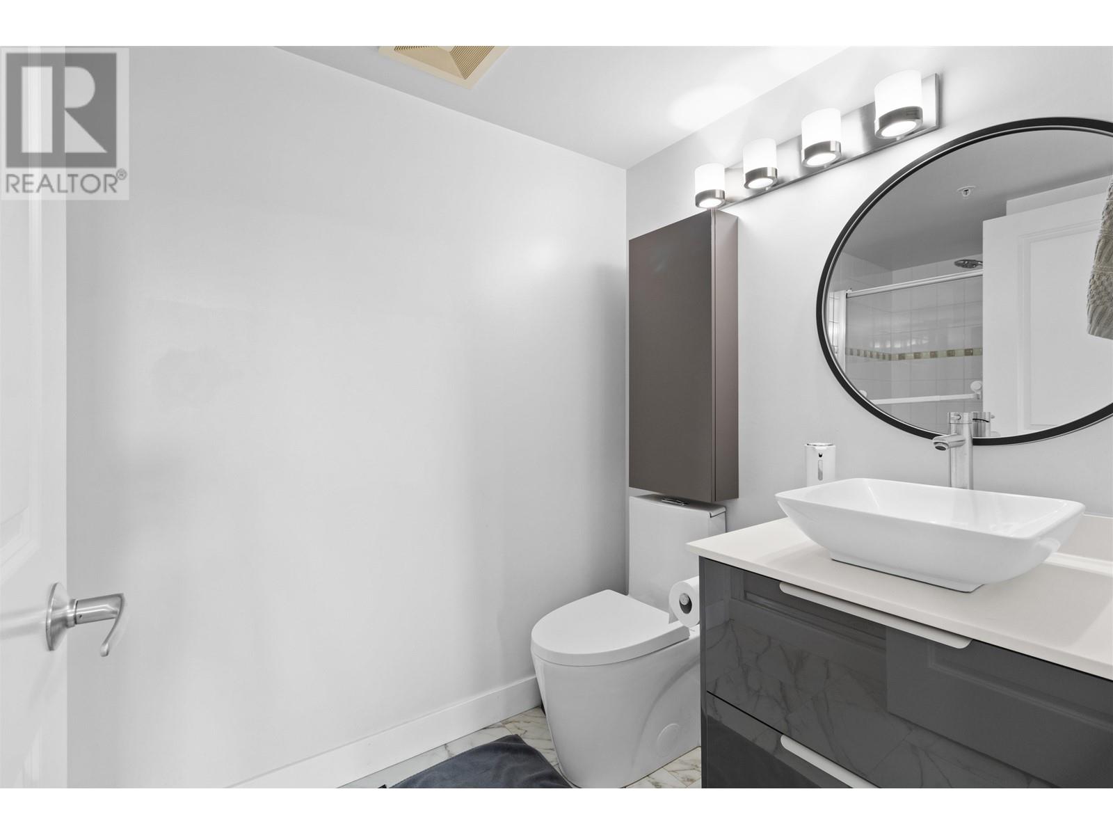 Listing Picture 15 of 33 : 1402 4388 BUCHANAN STREET, Burnaby / 本拿比 - 魯藝地產 Yvonne Lu Group - MLS Medallion Club Member