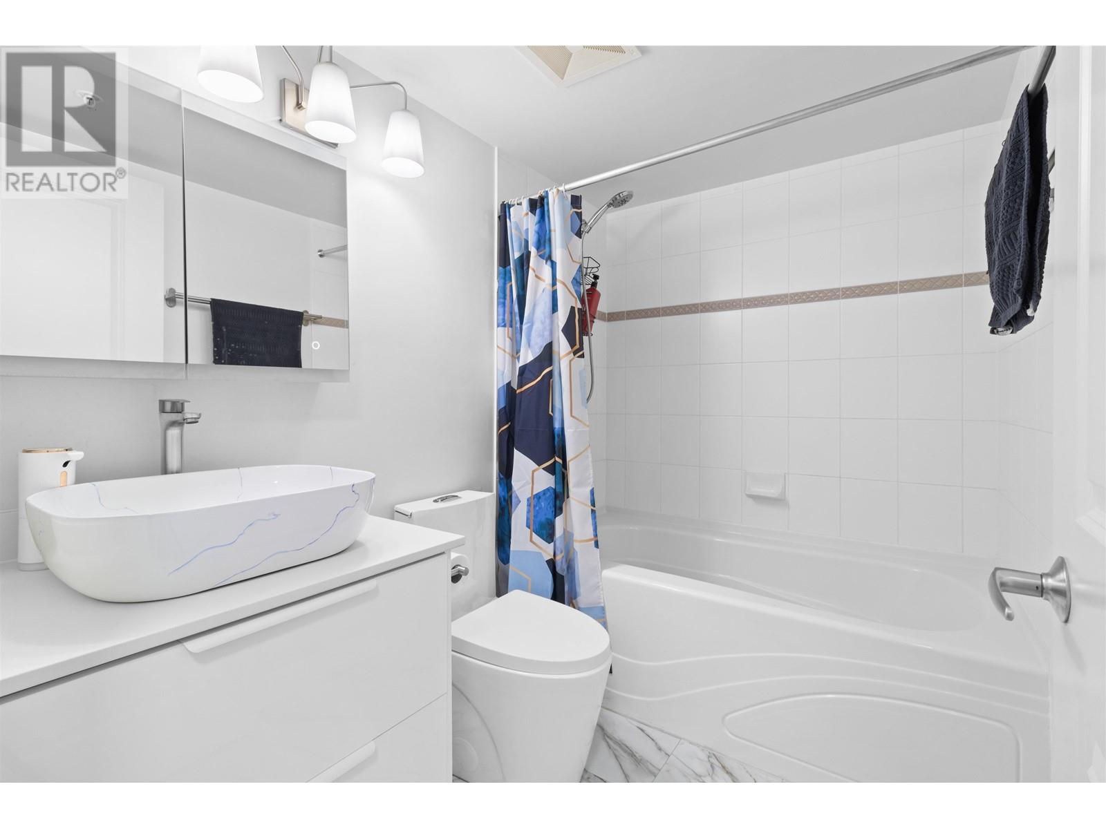 Listing Picture 20 of 33 : 1402 4388 BUCHANAN STREET, Burnaby / 本拿比 - 魯藝地產 Yvonne Lu Group - MLS Medallion Club Member