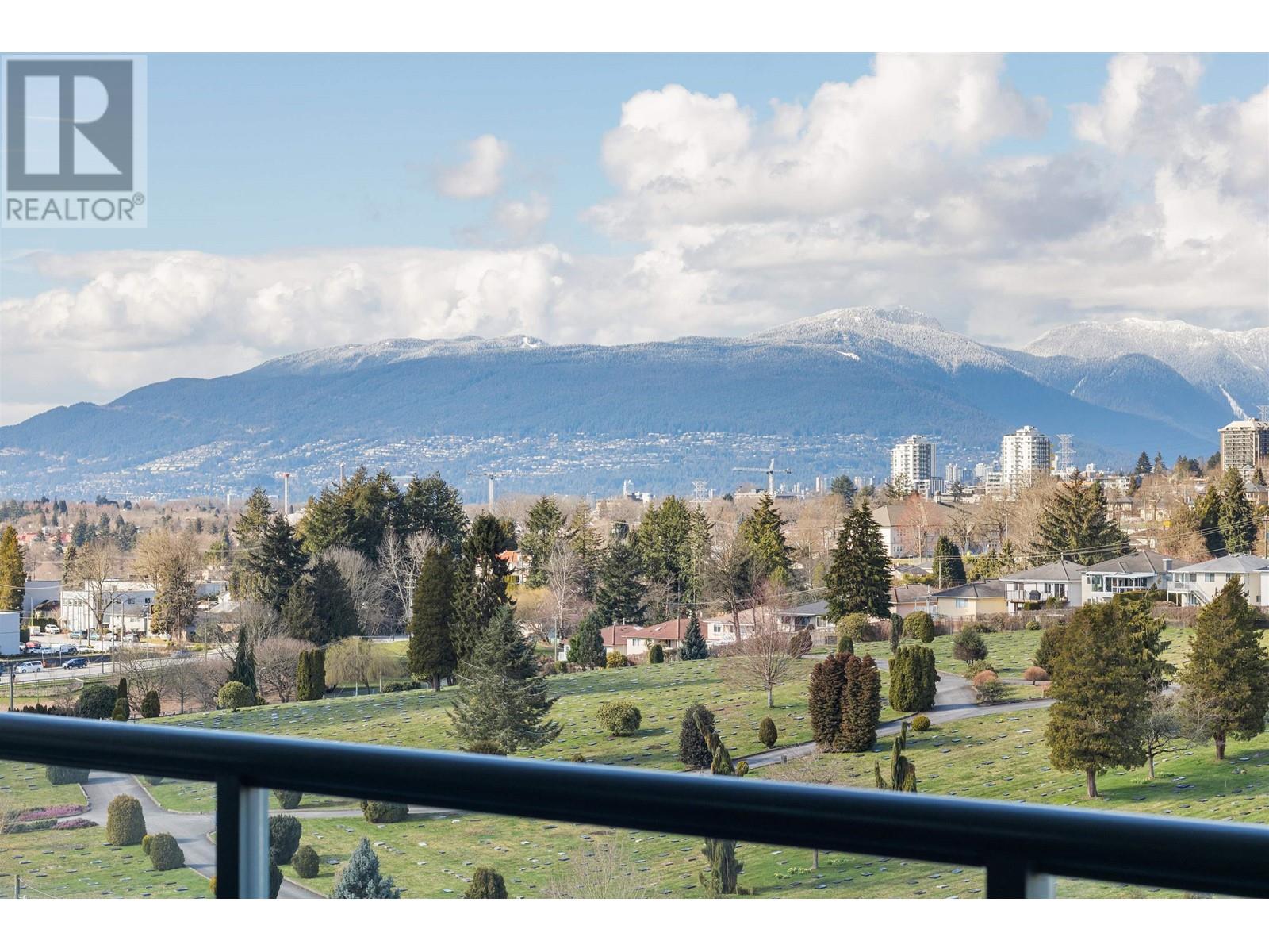 Listing Picture 21 of 33 : 1402 4388 BUCHANAN STREET, Burnaby / 本拿比 - 魯藝地產 Yvonne Lu Group - MLS Medallion Club Member