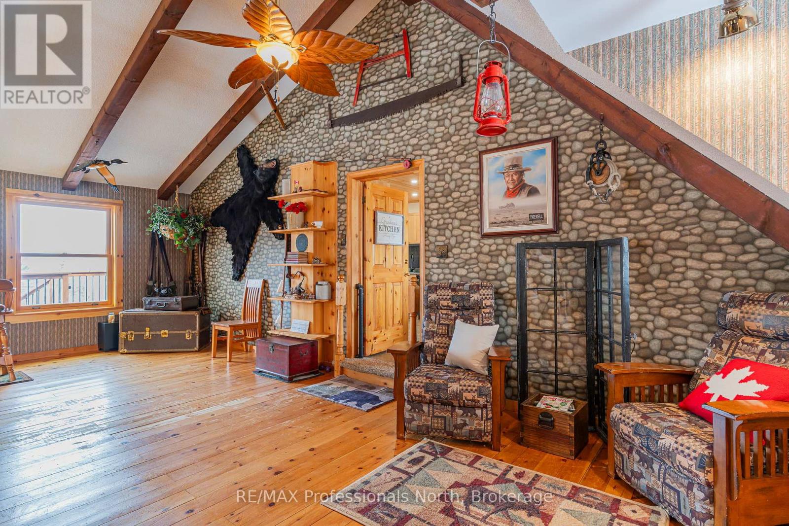 1141 Kennisis Lake Road, Dysart Et Al (Guilford), Ontario  K0M 1S0 - Photo 24 - X12023846