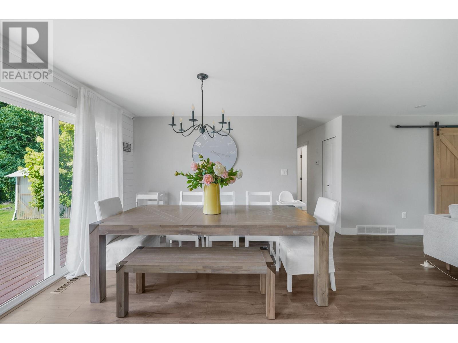 20141 Hampton Street, Maple Ridge, British Columbia  V2X 0M7 - Photo 7 - R2979237