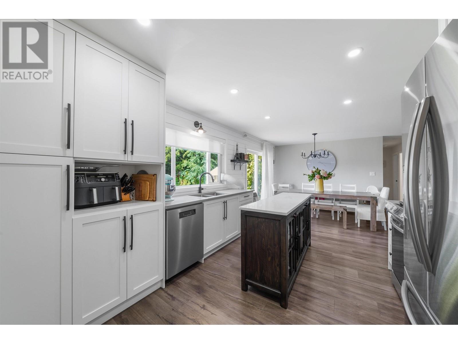 20141 Hampton Street, Maple Ridge, British Columbia  V2X 0M7 - Photo 9 - R2979237