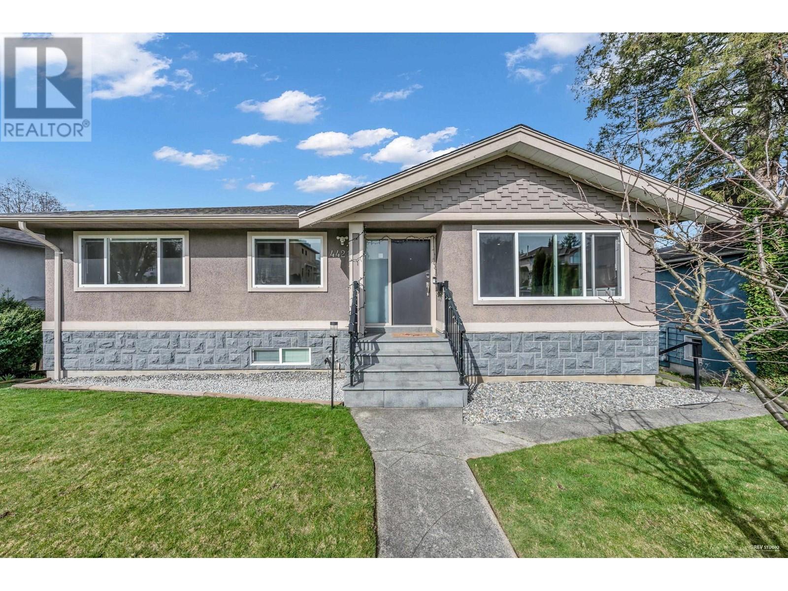 Property at 4421 PRICE CRESCENT image 1